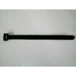 Abrazadera plástico flexible.