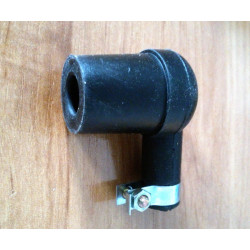 Pipa de bujía de goma.