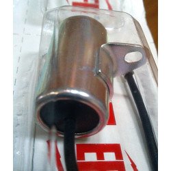 Condensador para encendido Femsa. Soporte recto.