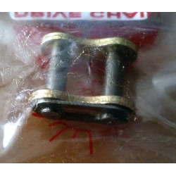 Enganche tipo clip para cadena 428 dorada.