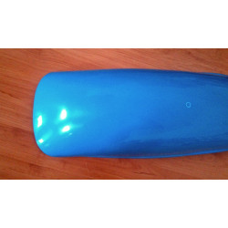 Rear fender cross in blue.