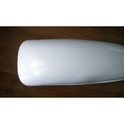Rear fender cross in white.