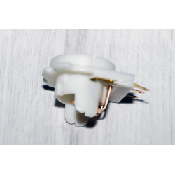 Rinder headlight socket.