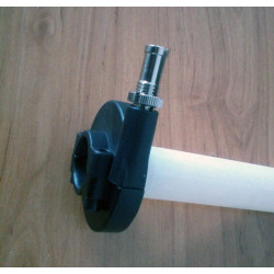 Universal throttle in aluminum.