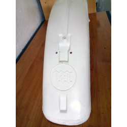 Guardabarros trasero blanco cota 348 - 349.