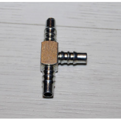 T-type connector for petrol pipe 6mm.