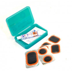 Caja de parches para moto.