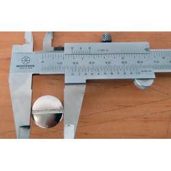 Tornillo cromado sujeción tapa lateral Bultaco.