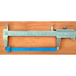 Flexible plastic clamp. Blue.