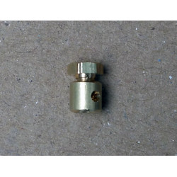 Prisionero cable acelerador con tuerca.