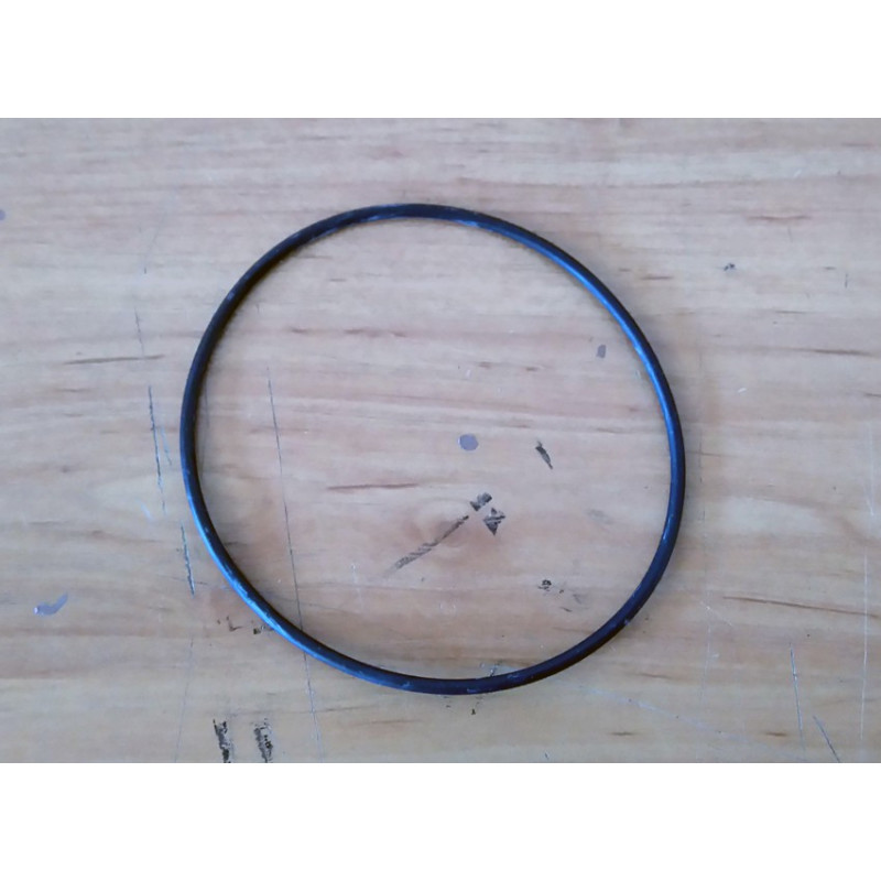 Rubber headlamp holder grip.