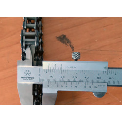 Bultaco long simplex primary chain.
