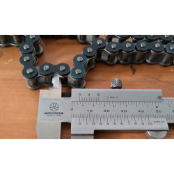 Bultaco long simplex primary chain.