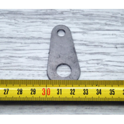 Chain cover fixing support.