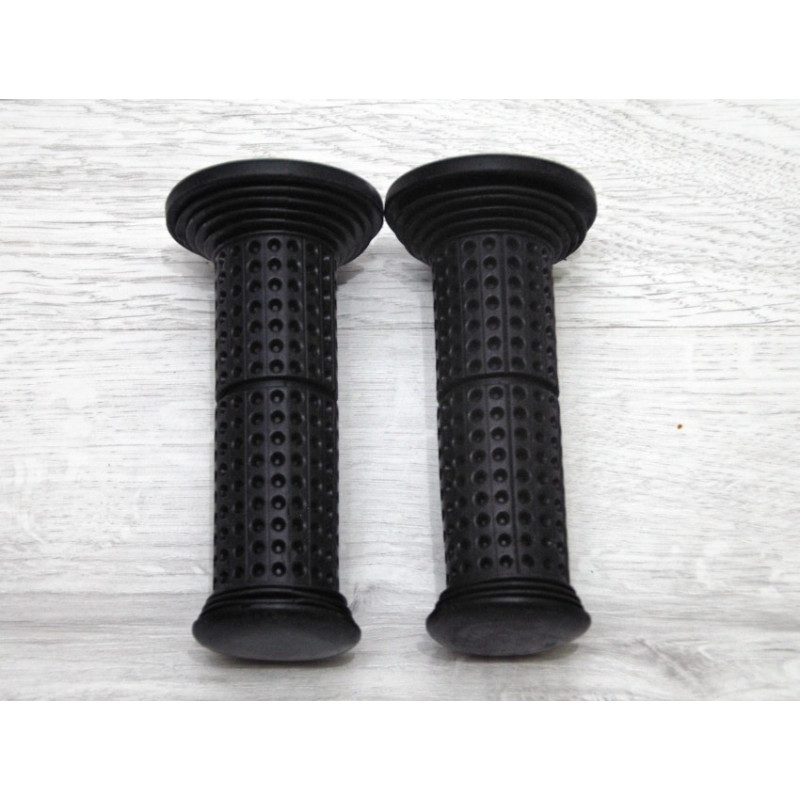 Set grip for Montesa Crono 350.