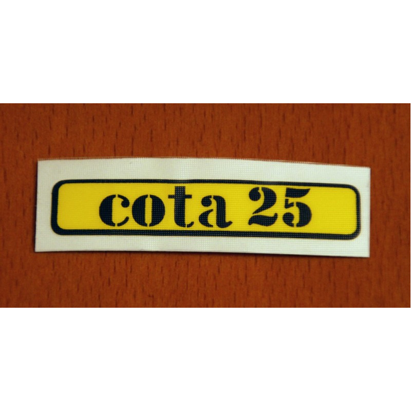 Adhesivo Cota 25 amarillo.