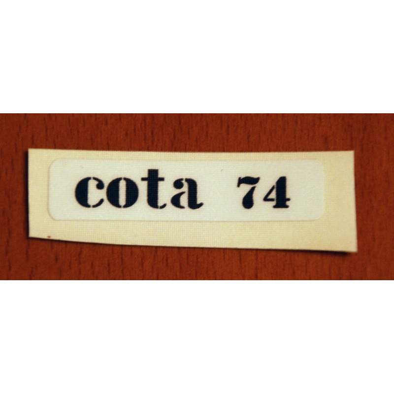 Adhesivo Cota 74.