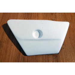 Tapa lateral derecha Bultaco Alpina.