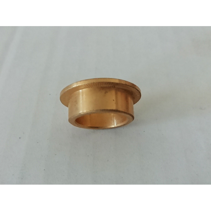 Casquillo grande bronce eje arranque Montesa.