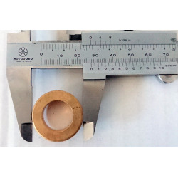 Casquillo grande bronce eje arranque Montesa.