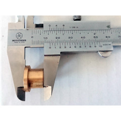 Casquillo pequeño bronce eje arranque Montesa.