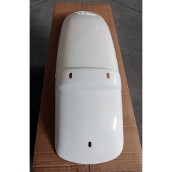 White rear fender Montesa Cappra.